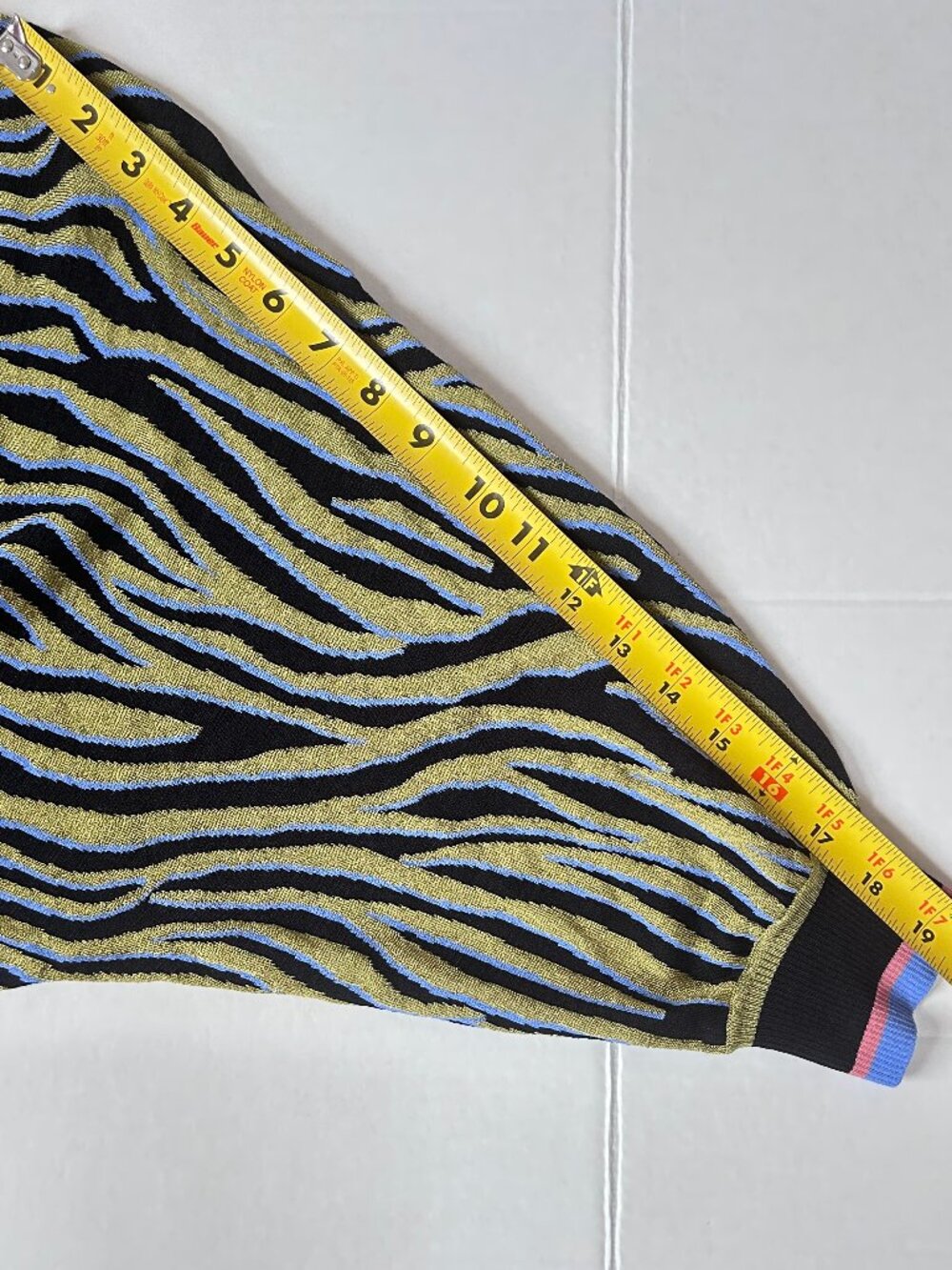 Diane Von Furstenberg Black and Olive Zebra V-Neck Sweater - Picture 9 of 9